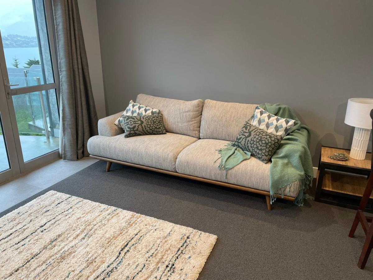 Alpine Village - 2 Bedroom Executive Apartment Квинстаун Экстерьер фото