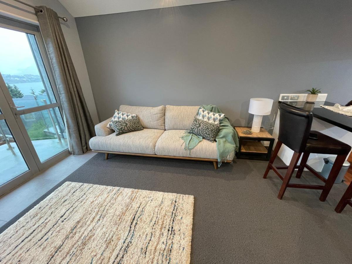 Alpine Village - 2 Bedroom Executive Apartment Квинстаун Экстерьер фото
