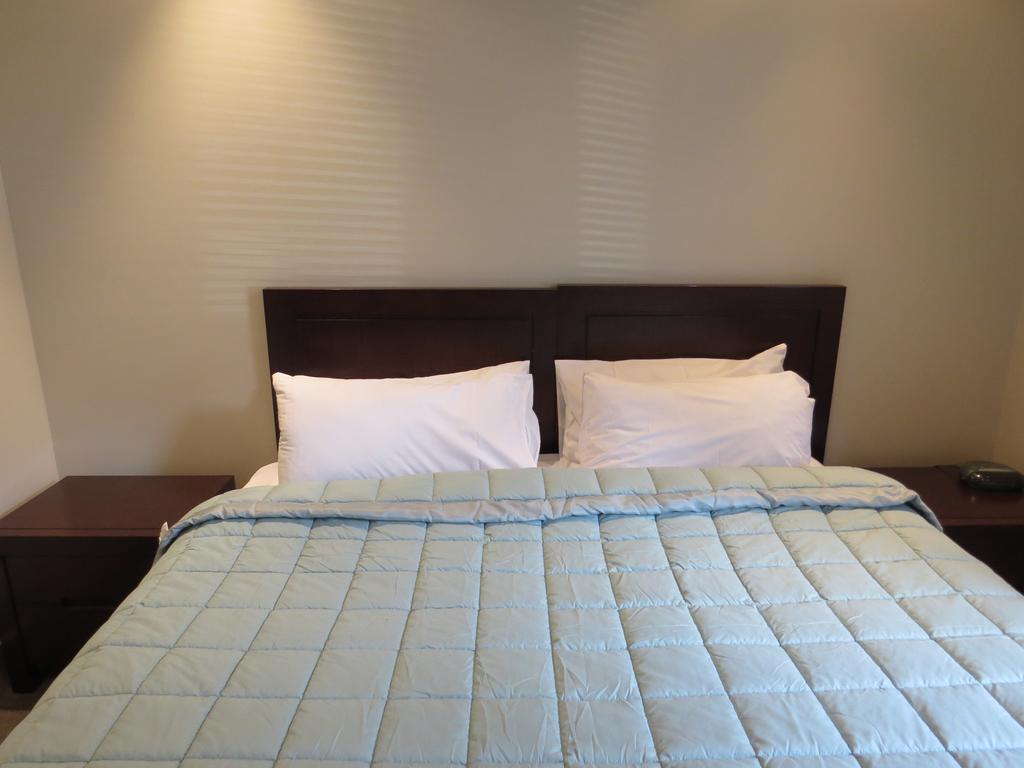 Alpine Village - 2 Bedroom Executive Apartment Квинстаун Экстерьер фото